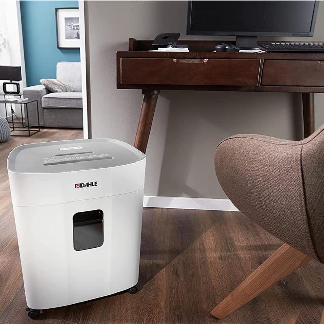 Distrugator de documente Dahle PaperSAFE PS 380, fara ulei, securitate P-4, maxim 15 coli, 25 l