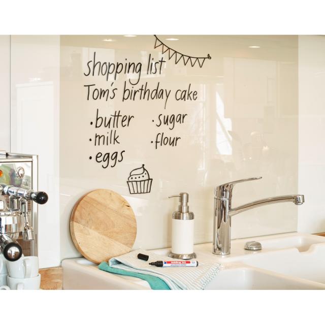 Marker Edding 90 pentru suprafete din sticla, varf 2-3 mm, albastru deschis