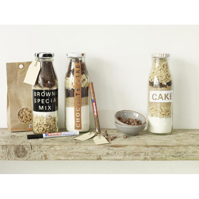 Marker cu vopsea edding 751, corp metalic, varf rotund, 1-2 mm, set 5 culori metalice: negru, alb, auriu, argintiu, cupru