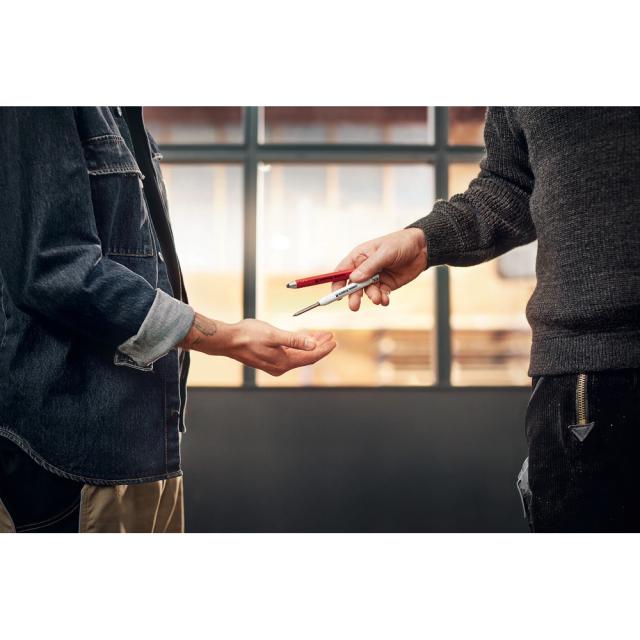 Creion mecanic tamplar edding 8890, corp aluminiu, mina rectangulara 2x5 mm, HB, argintiu