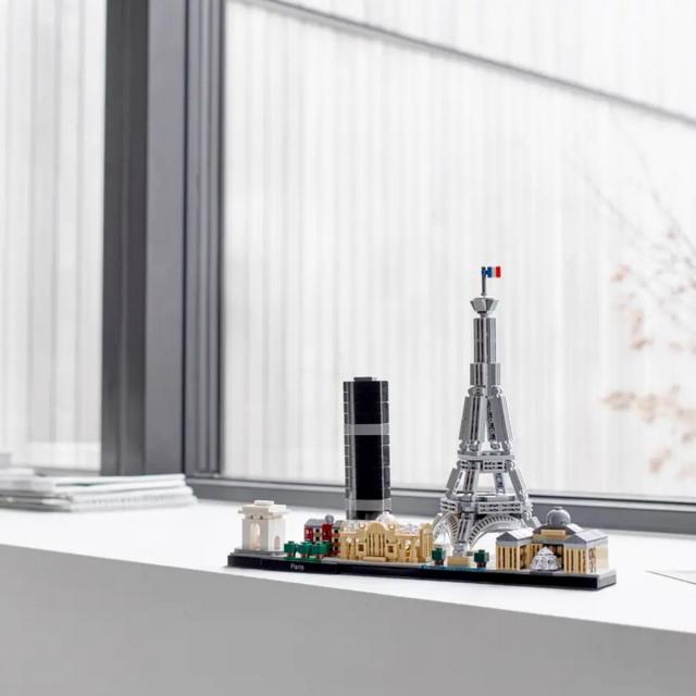 LEGO Architecture, Paris 21044, 12 ani, 649 piese