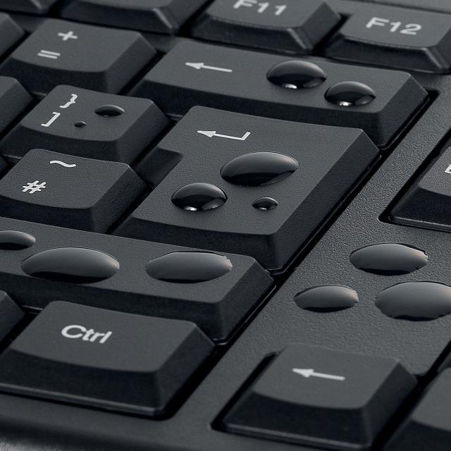 Kit tastatura + mouse Kensington EQ KM150, 2 baterii AA incluse, conexiune wireless, mouse reincarcabil, plastic partial reciclat, negru