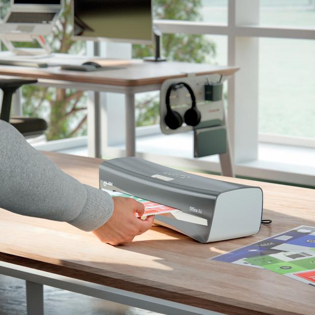 Laminator Leitz iLAM Office, A4, kit folii laminare inclus, alb