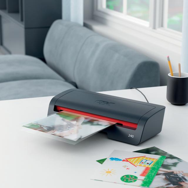 Laminator GBC 240 Home Office, A4, kit folii laminare inclus, negru