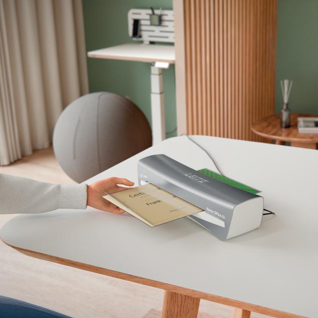 Laminator Leitz iLAM Home Office, A3, kit folii laminare inclus, alb