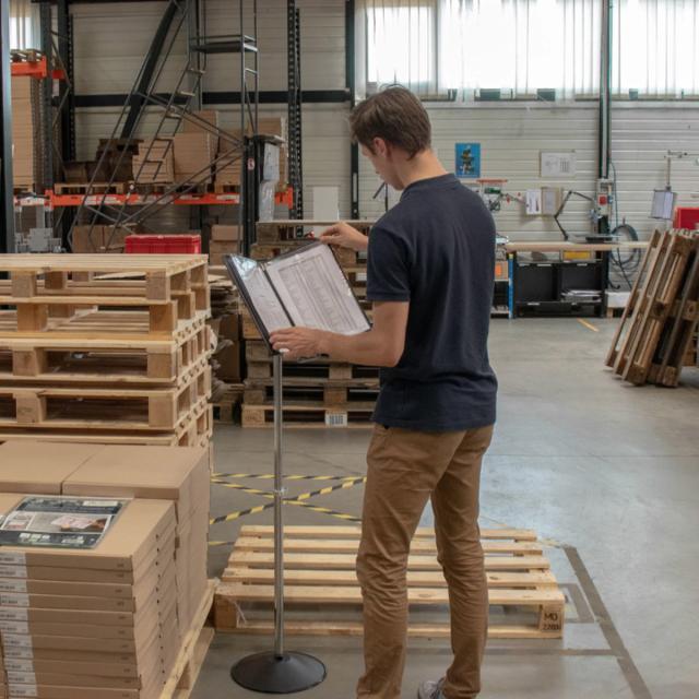Sistem stand prezentare podea Tarifold, 10 displayuri, A4, negru