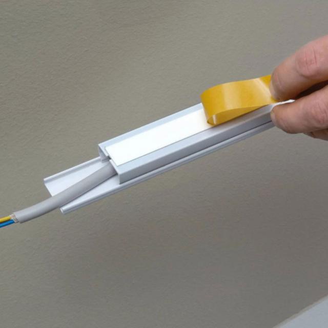 Banda de fixare TESA, dublu adeziva buretata, 19mmX25m, alba