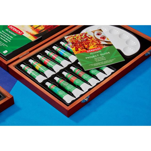Set culori acrilice Derwent Academ, potrivit pentru cadou, calitate superioara, cutie din lemn, contine tuburi de 12 ml, pensula, ghid proiect si paleta amestec, 18 bucati/set
